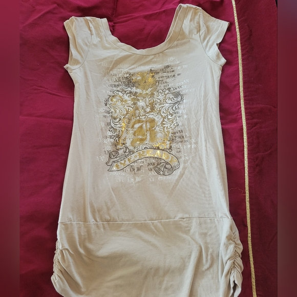Venus - Womans Scoop Neck Tan blouse with Gold Embellished Design in front - Lg - Picture 8 of 8